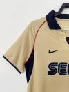 Retro 01/02 Arsenal away - Image 5