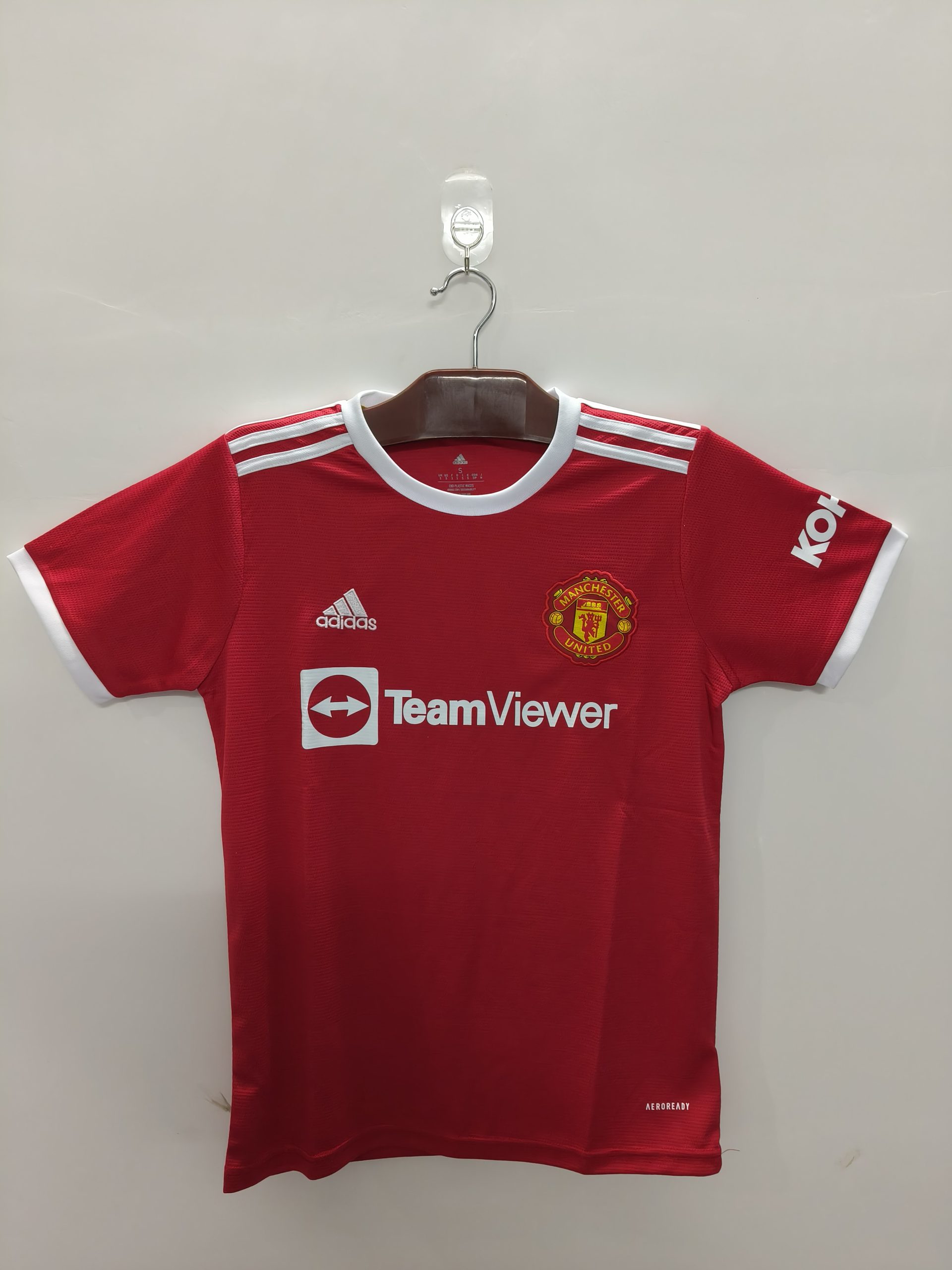 Retro 21/22 Manchster United home - Image 1