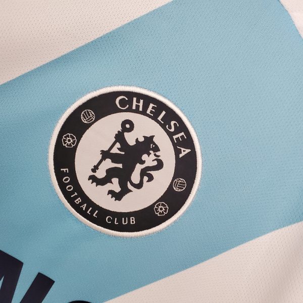 Retro 12/13 Chelsea Away - Image 8