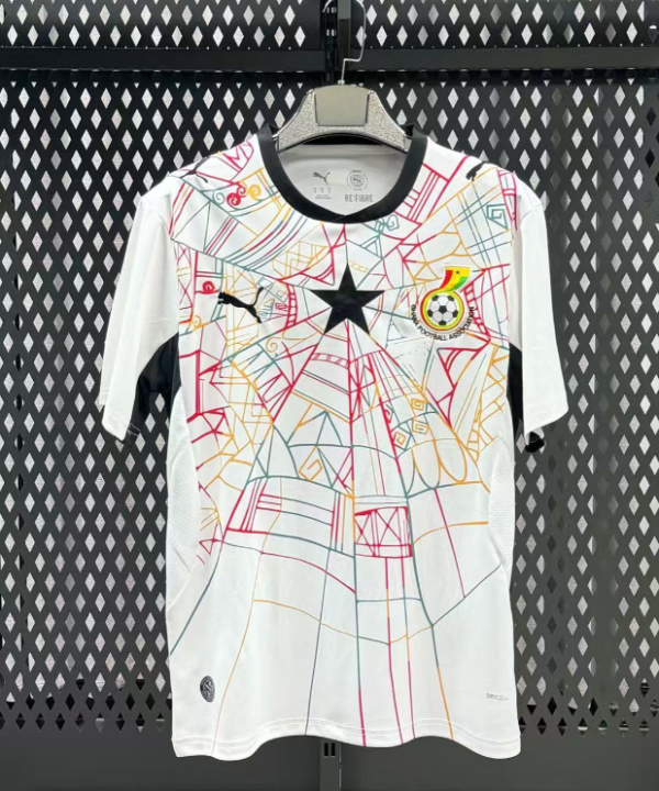 Fan version 26/27 Ghana home - Image 1
