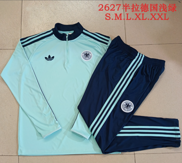 26/27 Half German light green Tracksuit - Image 1