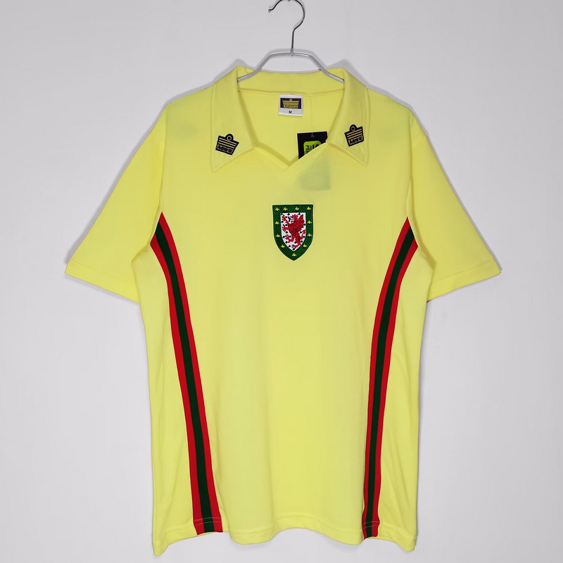 Retro 76/79 Welsh Away - Image 1