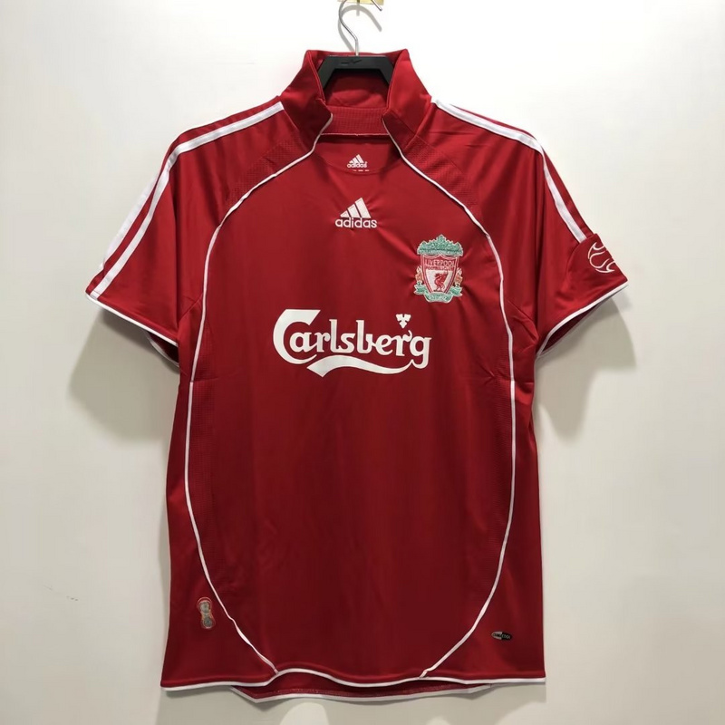 Retro 2006/08 Liverpool Home - Image 1