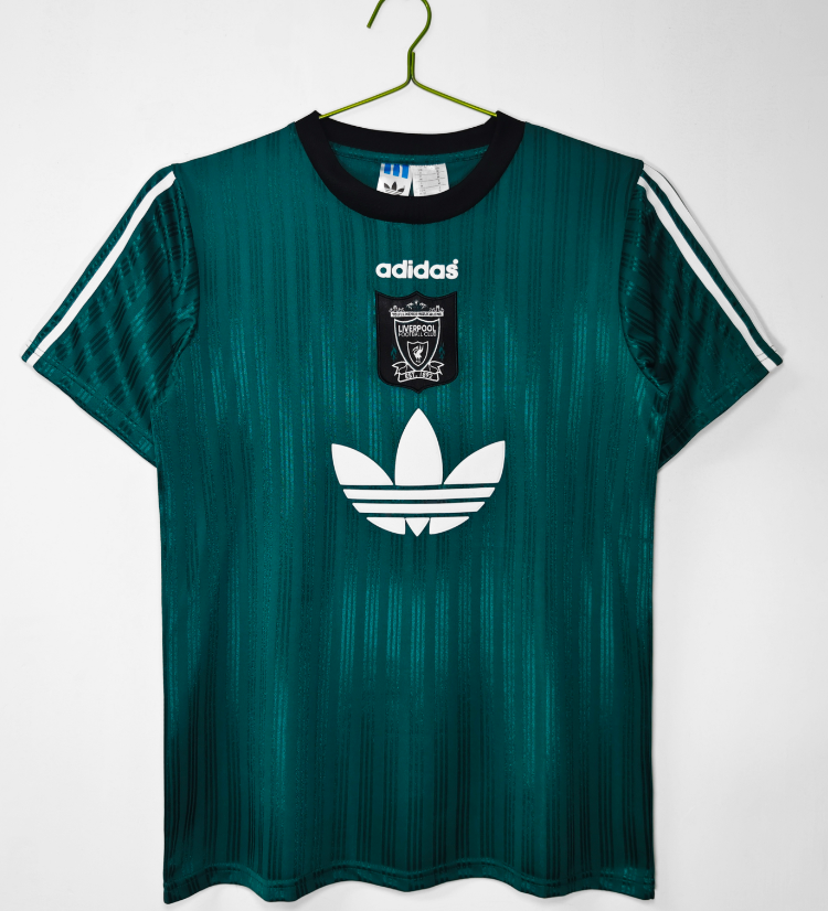 Retro 1995/96 Liverpool green T-shirt - Image 1
