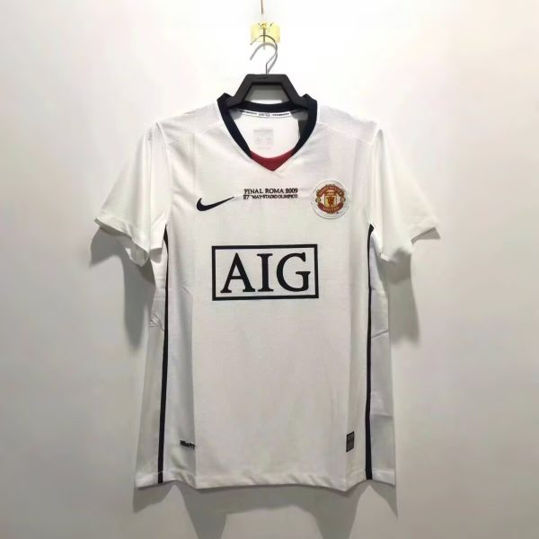 Retro 08/09 Manchester United Away - Image 1