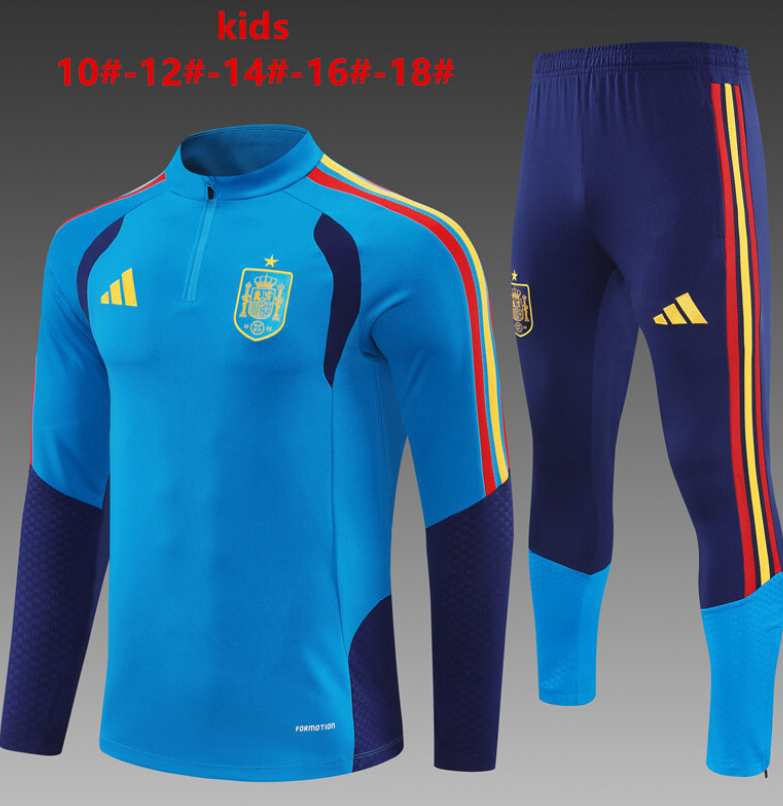 26/27 kid half Spanish Hulan Tracksuit - Image 1