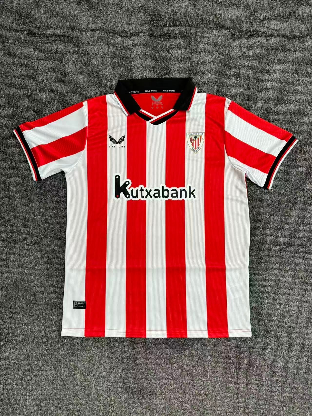 Fans Version 25/26 Newcastle training uniform - Image 1