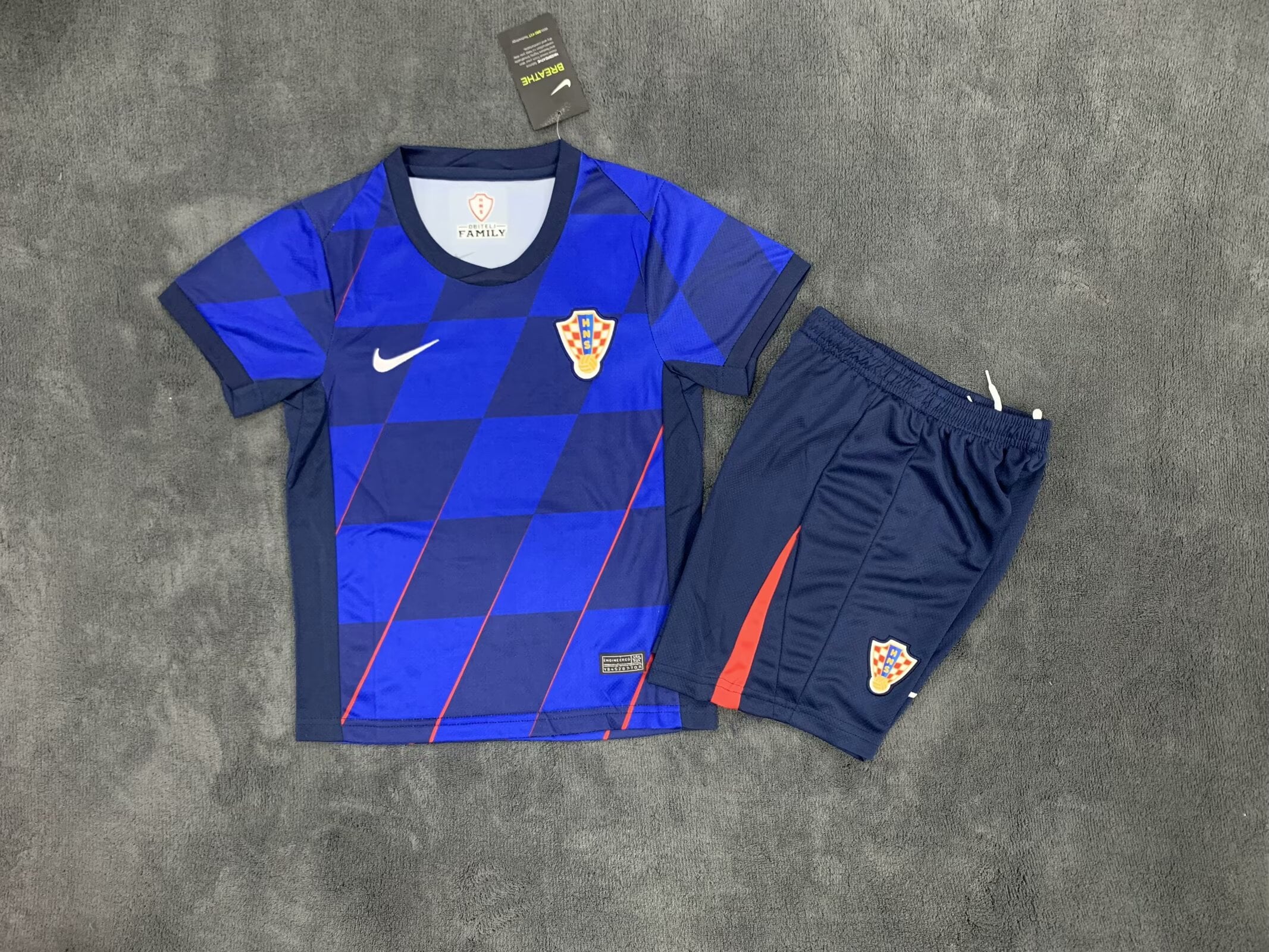 Kids kits 24/25 Croatia away - Image 1