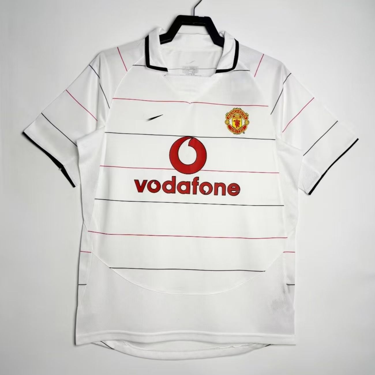Retro 03/04 Manchester United away - Image 1
