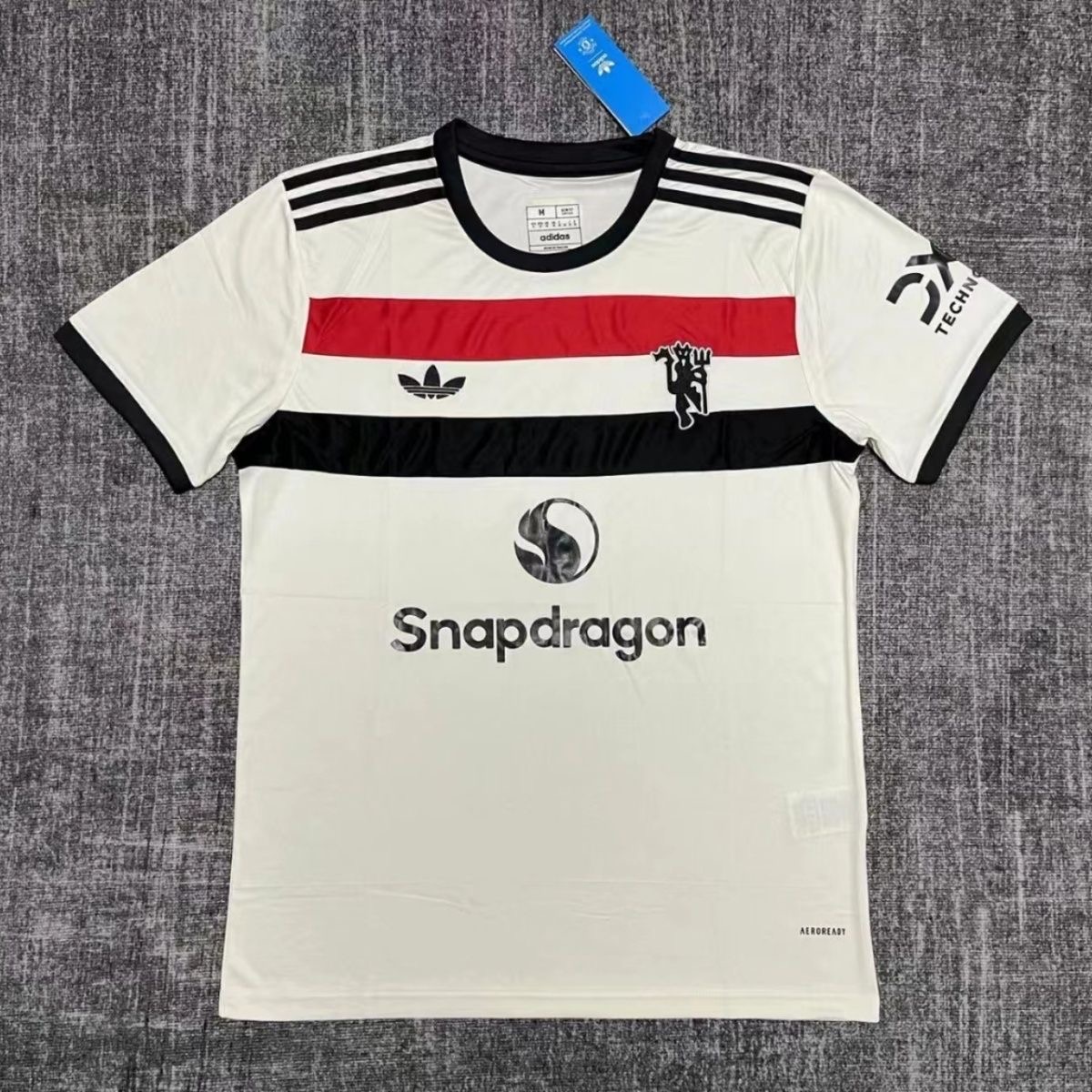 Fans Version 24/25 Manchester United third away - Image 1