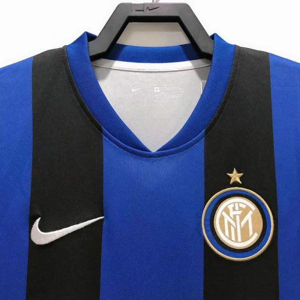 Retro 08/09 Inter Milan Home - Image 8