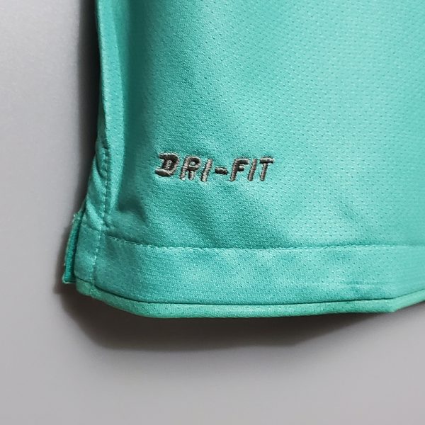 Retro 10/11 Barcelona Away - Image 8