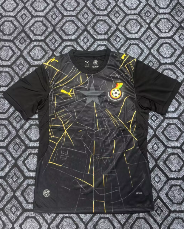 Fan version 26/27 Ghana second away - Image 1