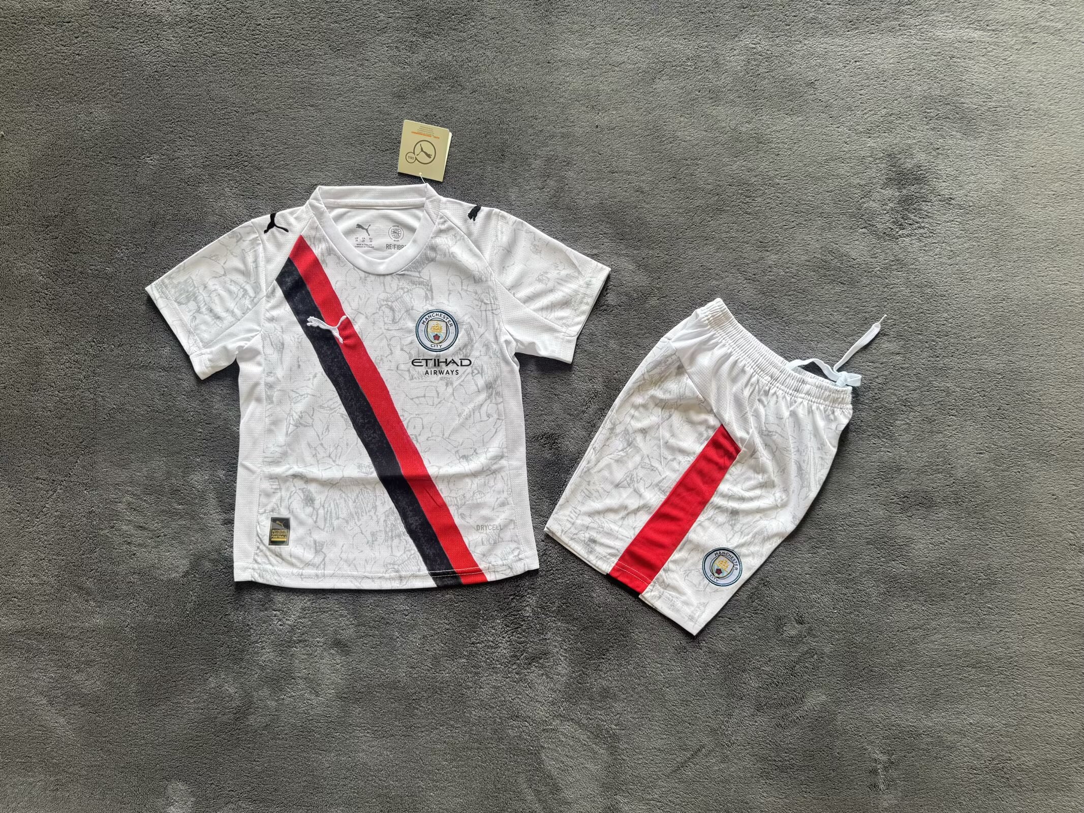 kids Kits 25/26 Manchester City second away White - Image 1