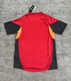 Fan version 25/26 Liverpool training suit in red - Image 2