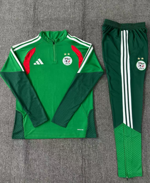 26/27 kid half Algeria Green Tracksuit - Image 1