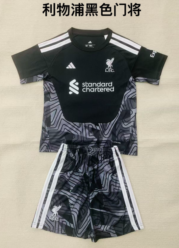 Kids kits 26/27 Liverpool Black Goalkeeper - Image 1