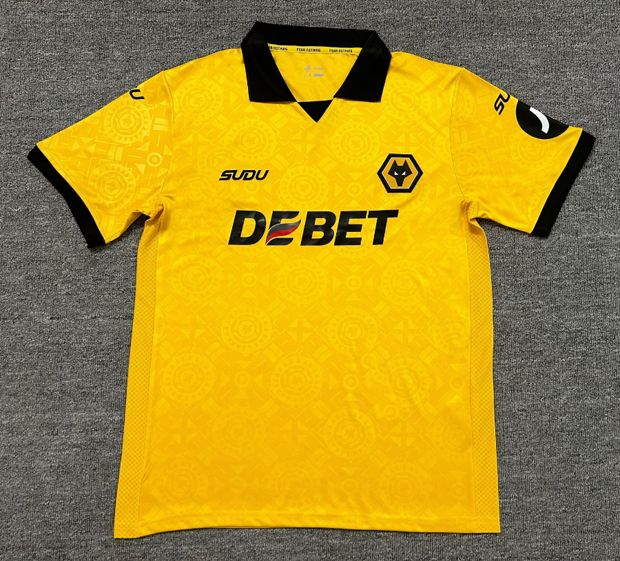 Fan version 25/26 Wolves home - Image 1