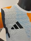 Real Madrid training jersey - Image 7