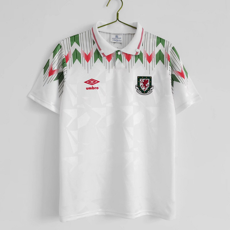 Retro 90/92 Welsh away - Image 1