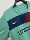 Retro 14/15 Barcelona away long sleeve - Image 6