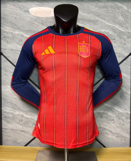 Player Version 26/27 Spain home long sleeved - Image 1