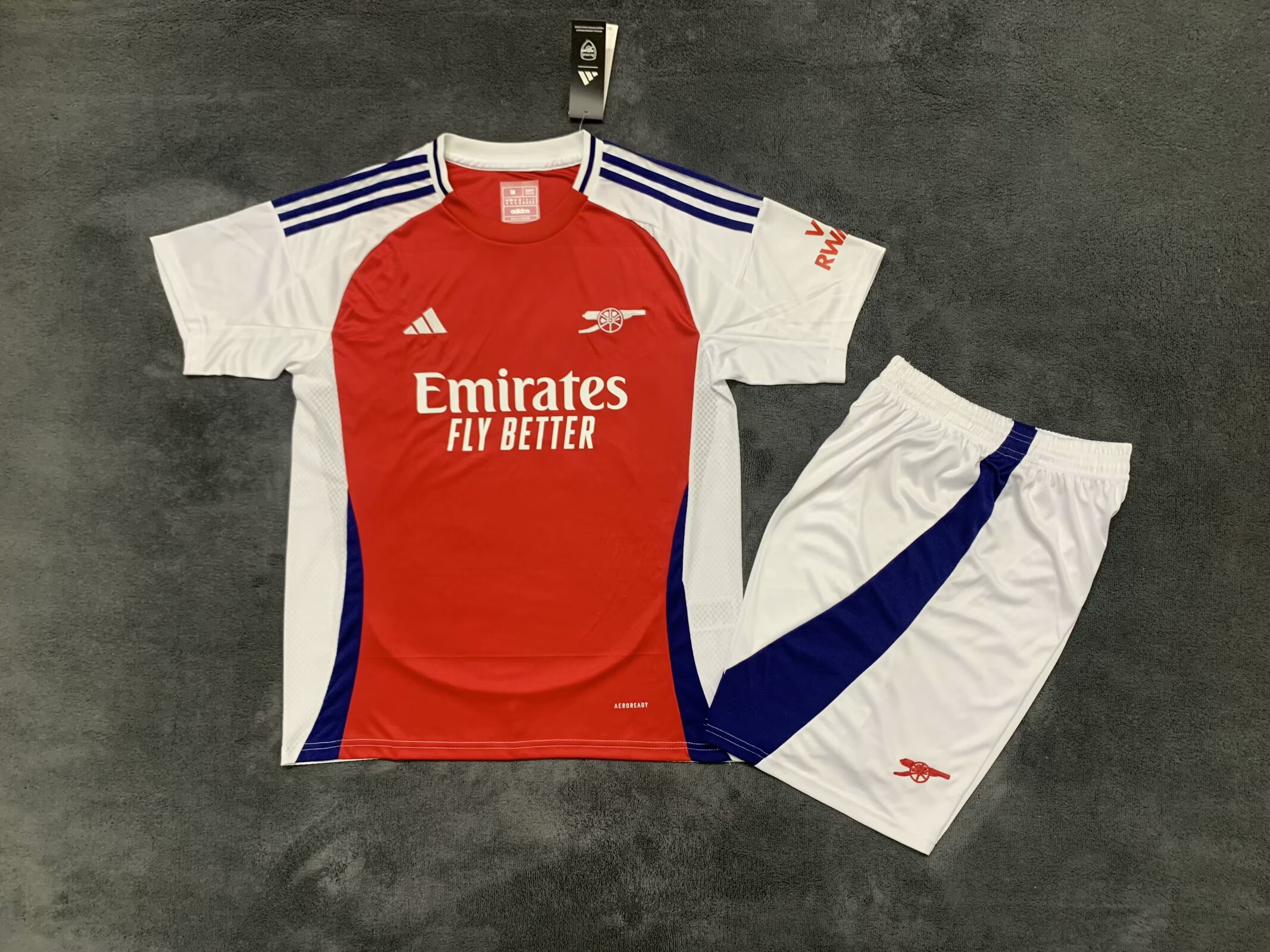 Adults kits 24/25 Arsenal Home - Image 1