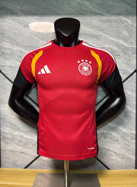 Player Version 26/27 World Cup Germany training uniform red - Image 1