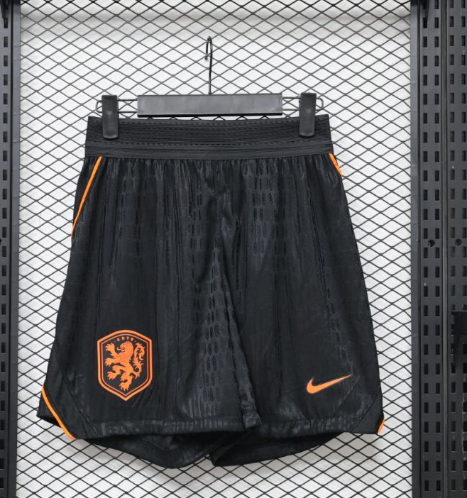 Player Version 26/27 Netherlands away shorts - Image 1