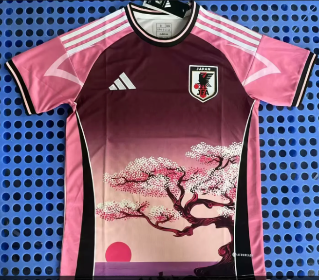 Fans Version 24/25 Japanese Cherry Blossoms Purple - Image 1