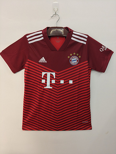 Retro 21/22 Bayern Munich Home - Image 1