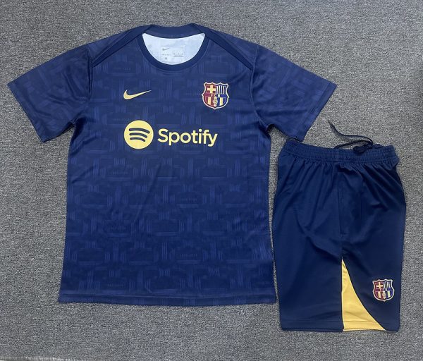 25/26 Barcelona training kits - Image 1
