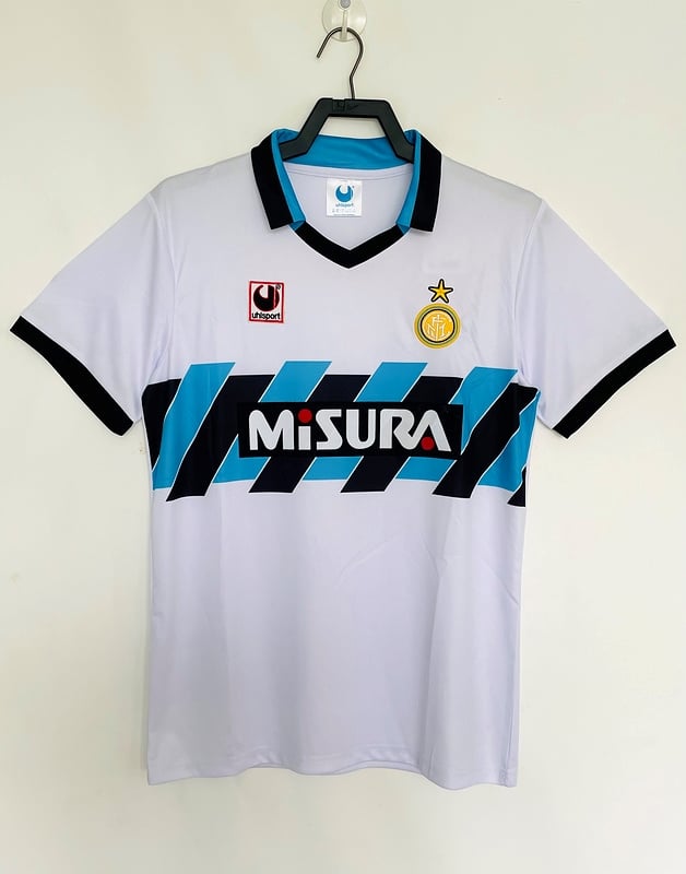 retro 1990/91 Inter Milan away - Image 1