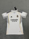Fan Version25/26Real Madrid home woman jersey