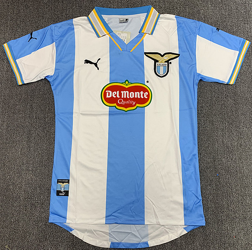 Retro 99∕00 Lazio Home - Image 1