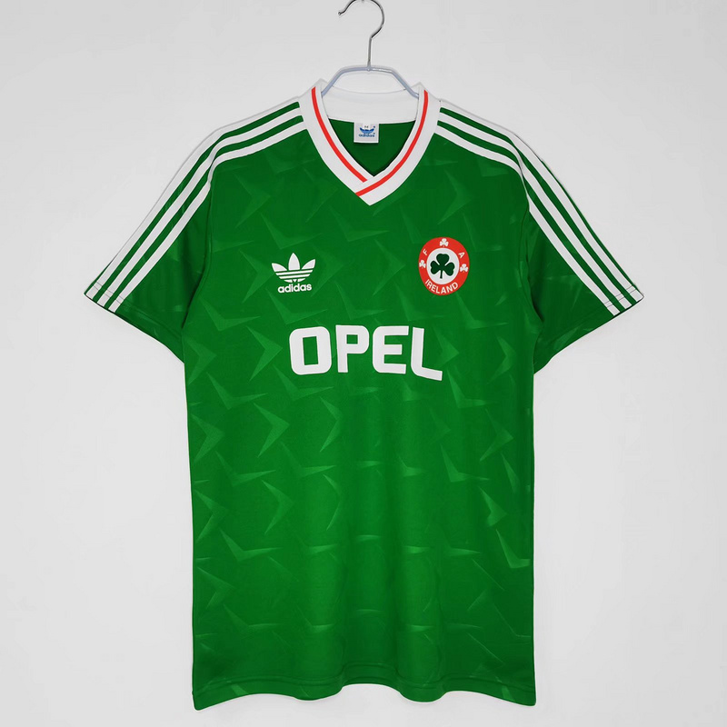 Retro 90/92 Ireland home - Image 1