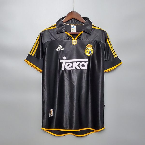 Retro 99/01 Real Madrid Away - Image 1