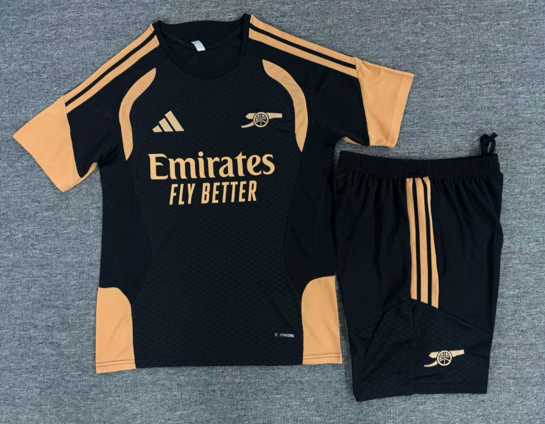 26/27 Arsenal Black kids Training Kits - Image 1