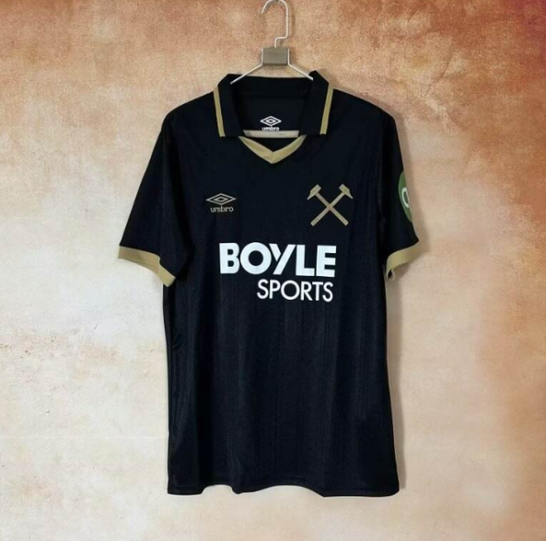 Fans Version 25/26 West Ham's second away - Image 1