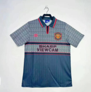 Retro 95/96 Manchester United Away - Image 1