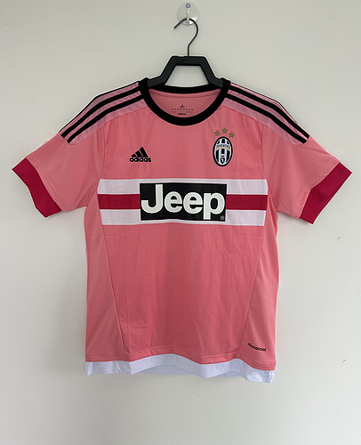 Retro 15/16 Juventus Away - Image 1