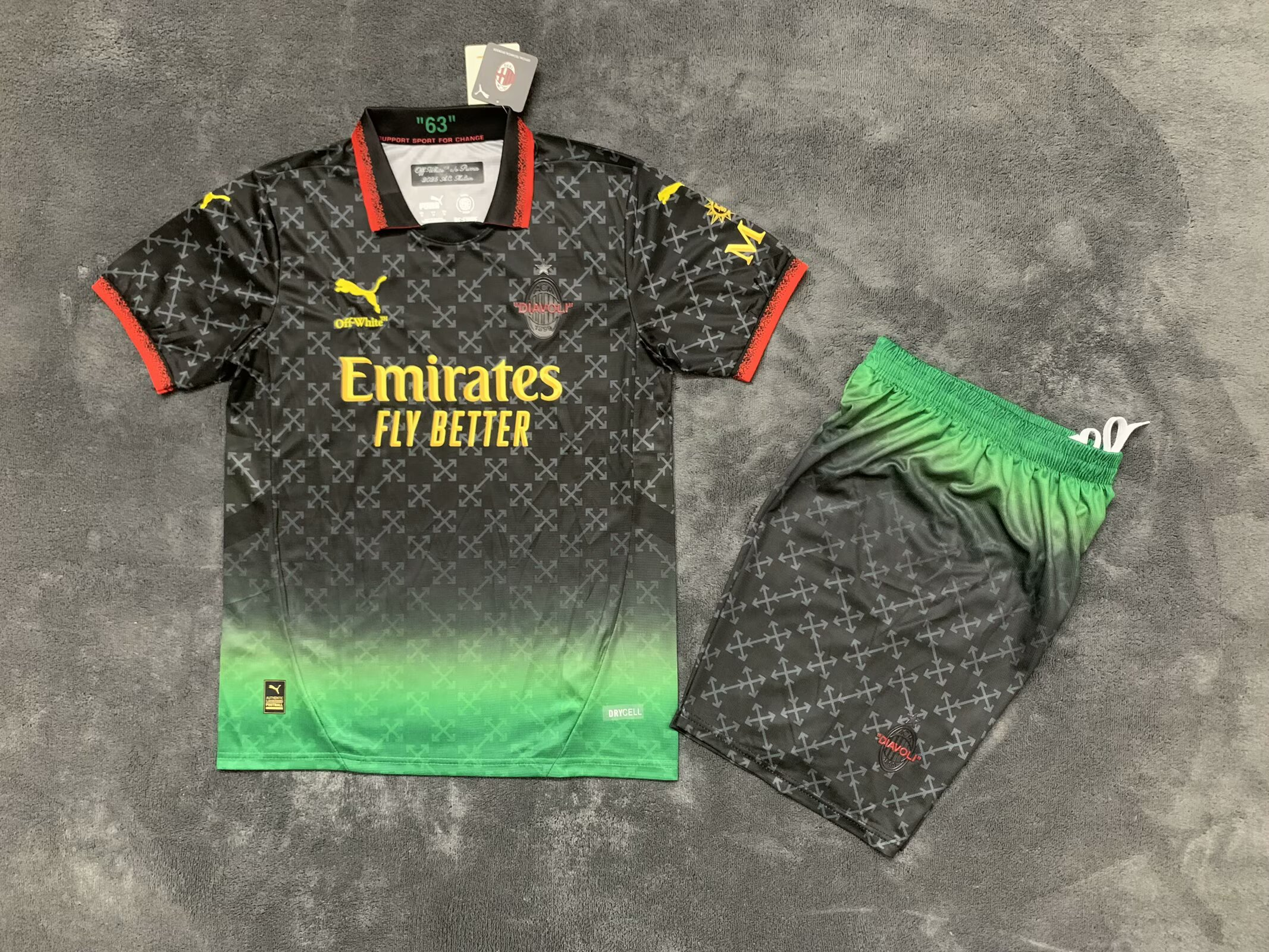 25/26AC Milan Adults kits third away - Image 1