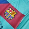 Retro 10/11 Barcelona Away - Image 12