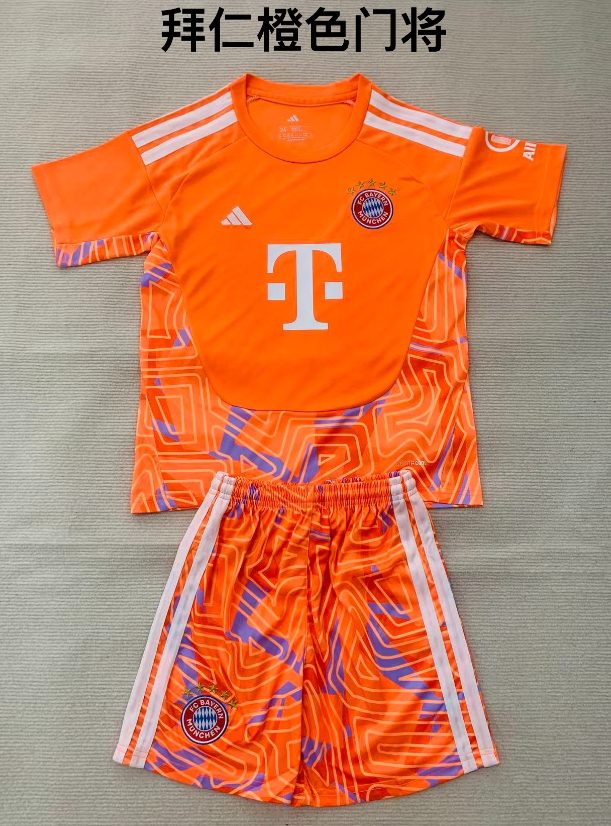 Adults kits 26/27 Bayern Munchen Orange Goalkeeper - Image 1