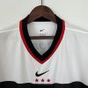 Retro 01/02 Flamengo Away - Image 3