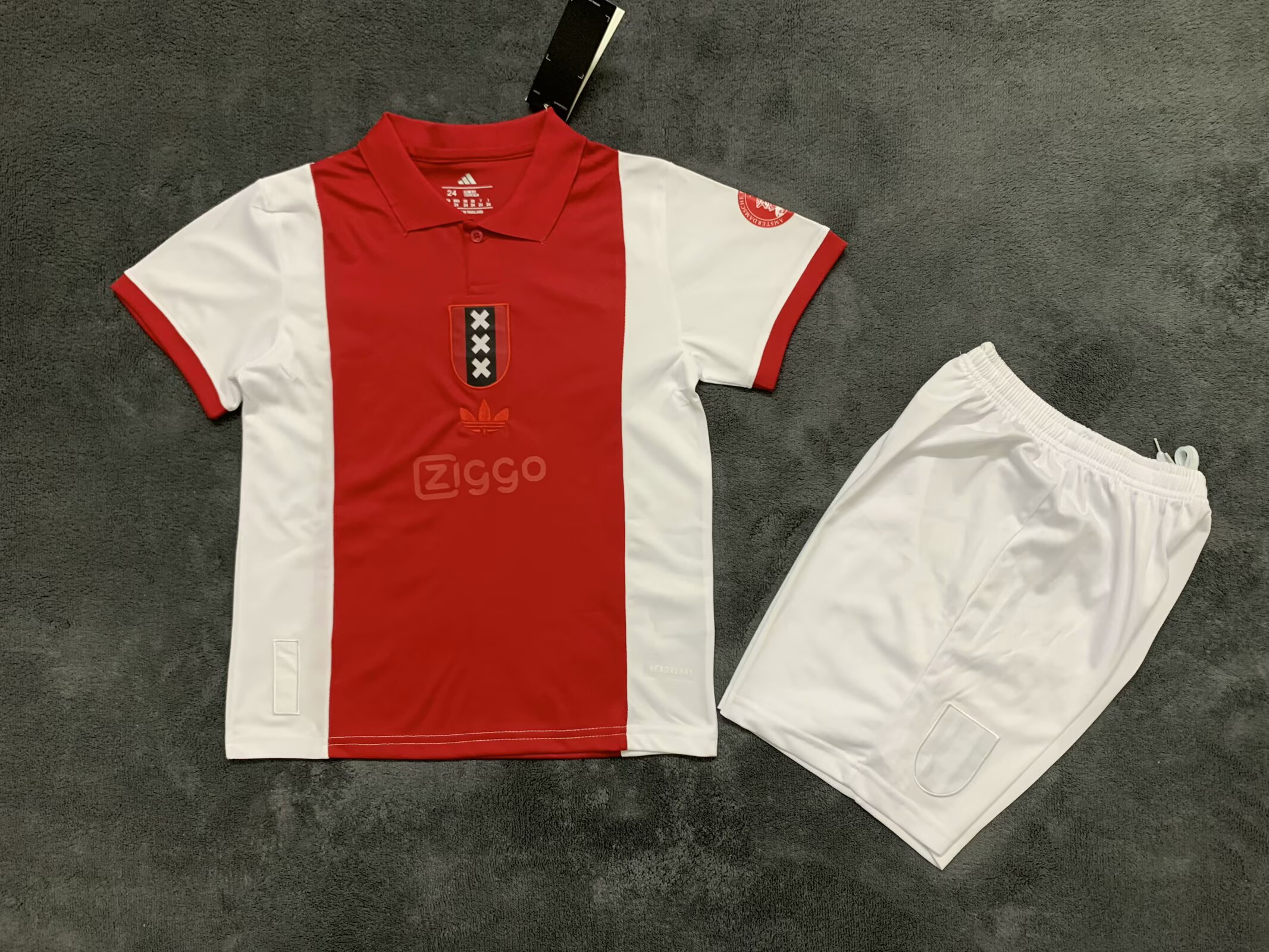25/26 Ajax Kids kits - Image 1