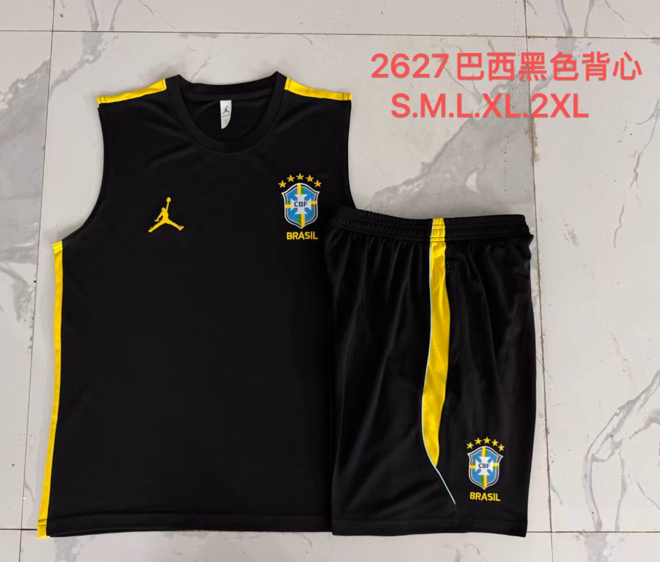 26/27 Vest Brazil black suit 26/27 Vest Brazil black suit - Image 1