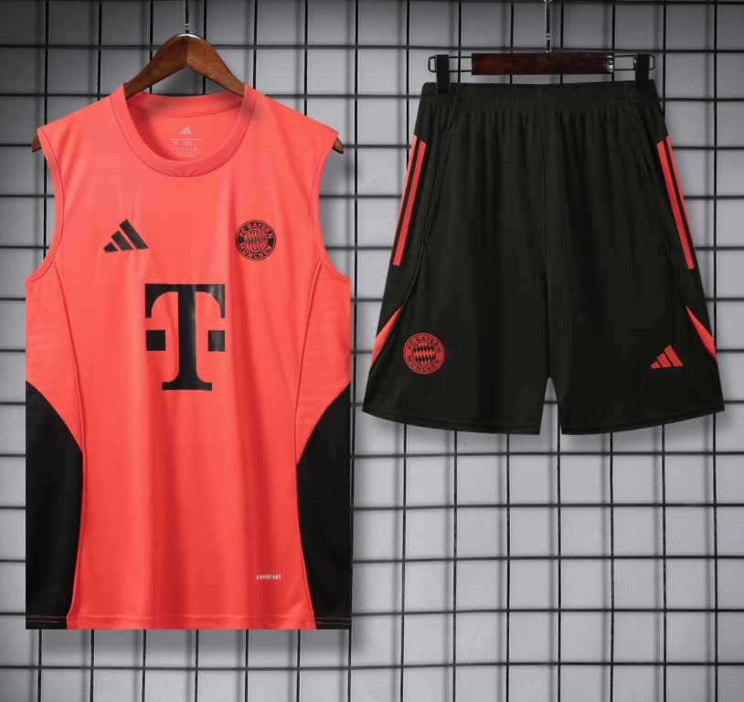 25/26 vest Bayern Munchen Training uniform vest 25/26 vest Bayern Munchen Training uniform vest - Image 1