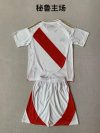 Kids kits 24/25 Peru home - Image 2