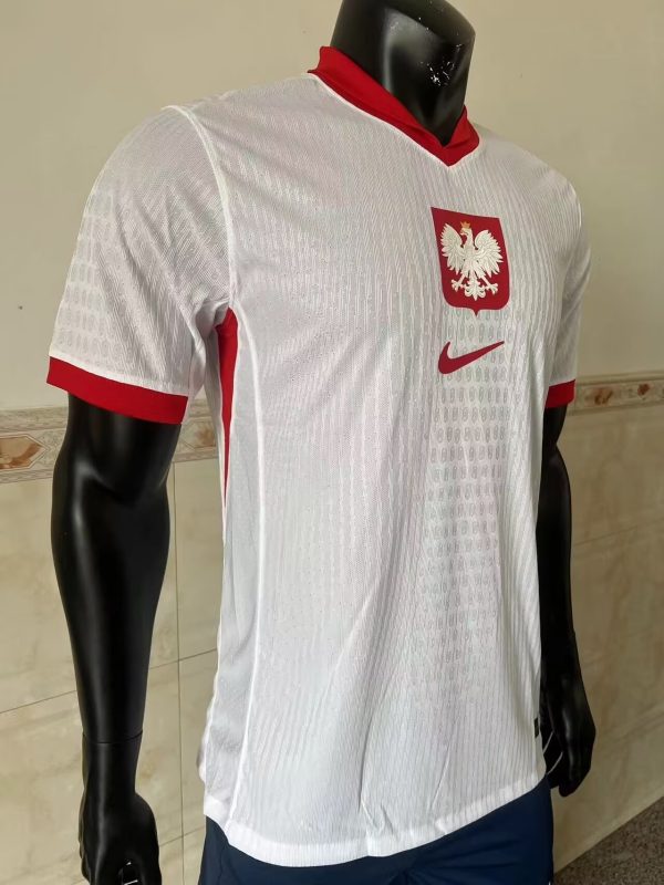 Player Version 2024 Poland Home - Image 2